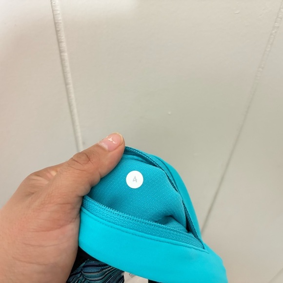 Lululemon Pace Rival Space Dye Twist Cropped Blue Leggins Size 4 - Picture 10 of 10